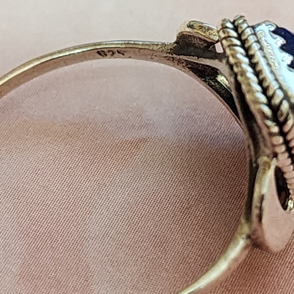 Sodalite Gemstone and Sterling Silver Ring - Picture 4 of 5